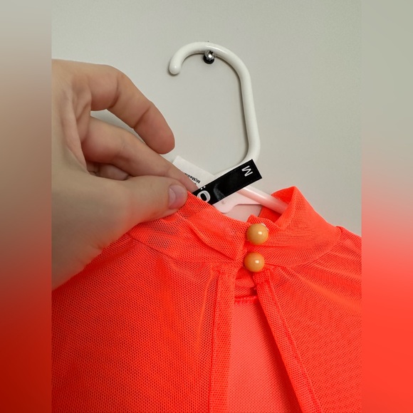 Mesh neon orange bodysuit Size M - Picture 4 of 4